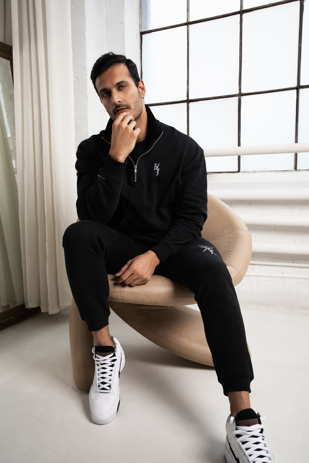 Oversized Quarter Zip Sweatshirt - Black